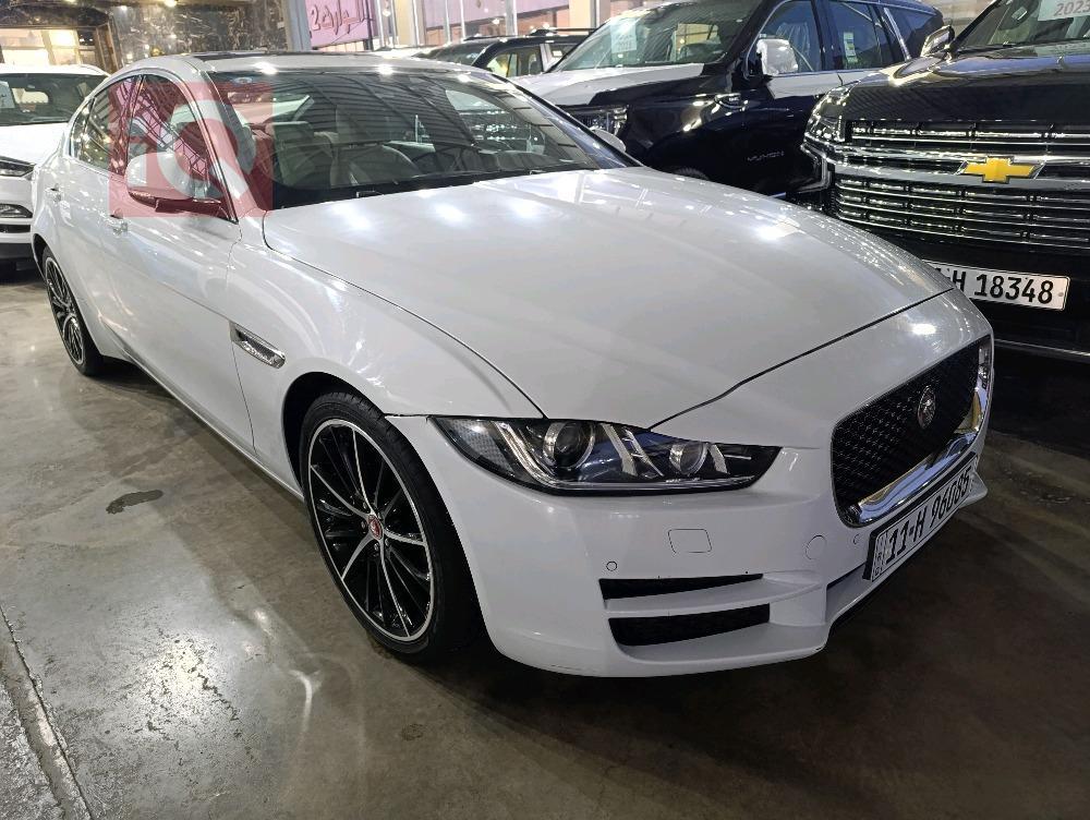 جاكوار XE